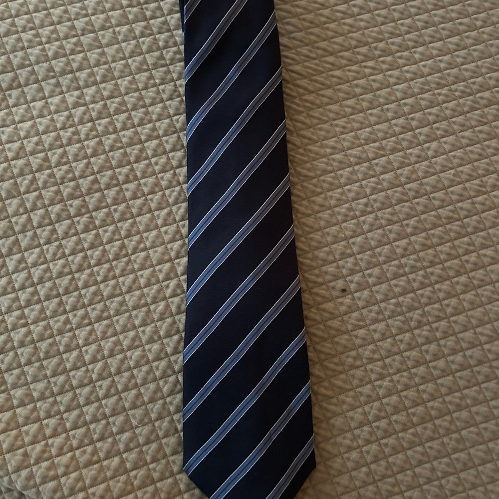 Isaia Dark Blue Tie with Light Stripes